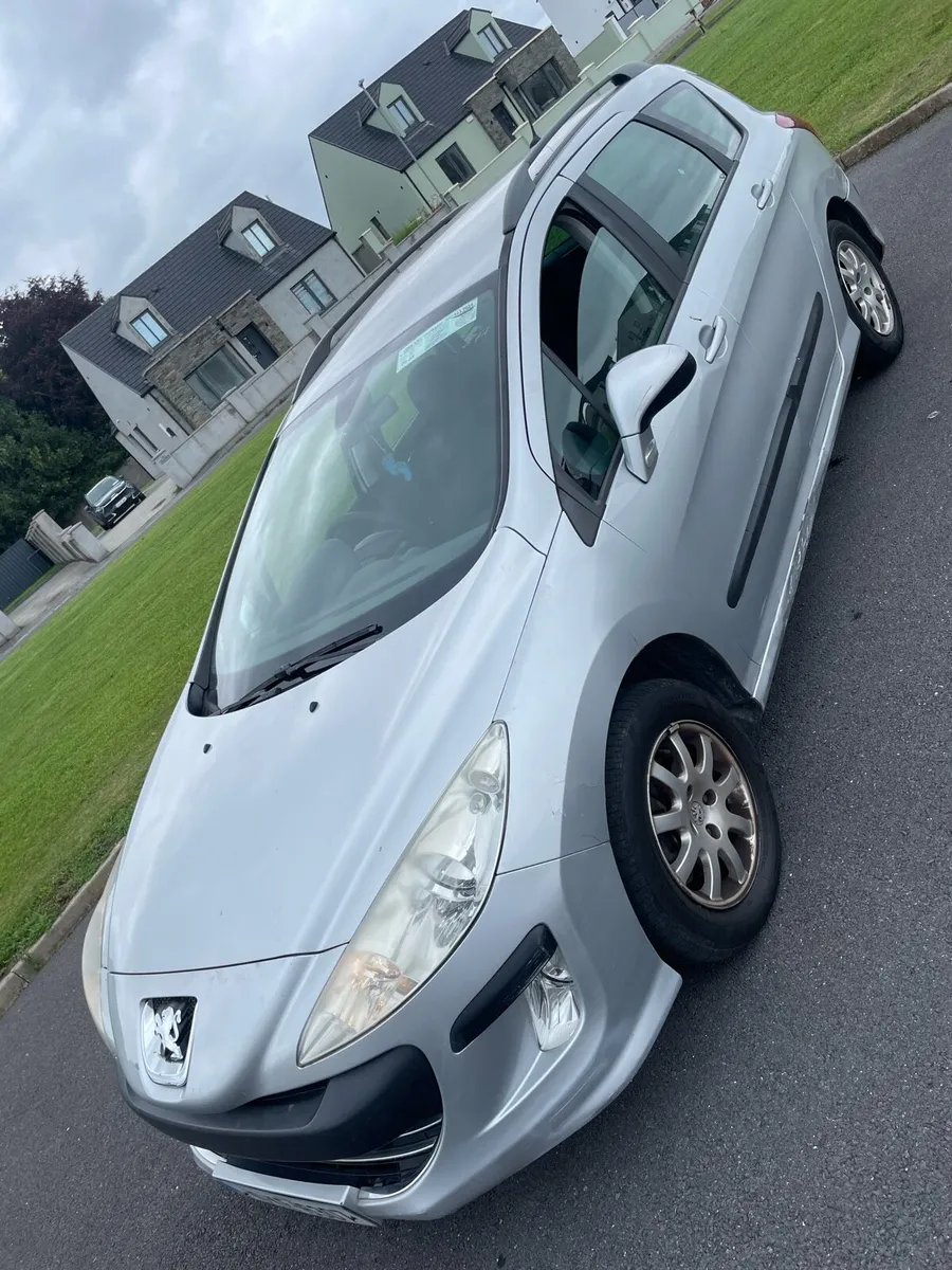 Peugeot 308 - Image 4