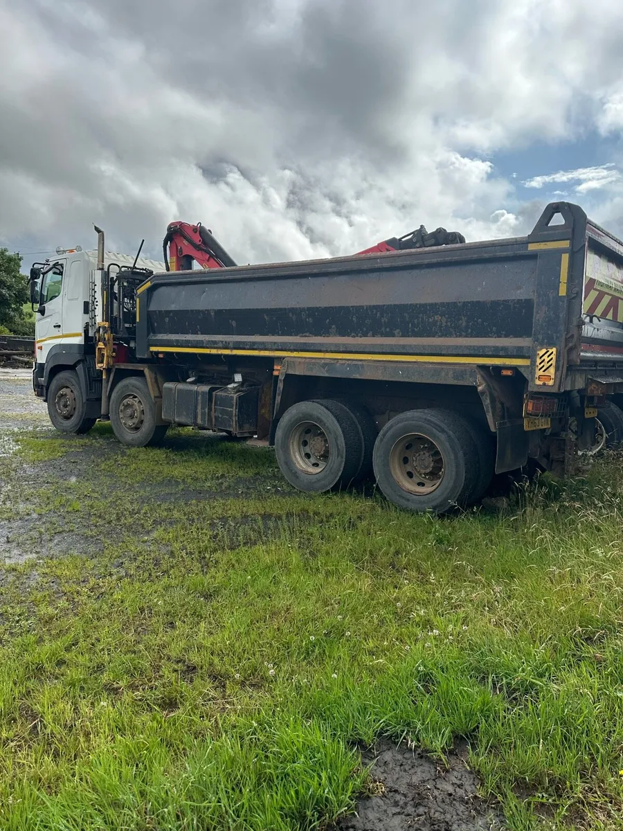 Hino 8 wheeler grab - Image 4