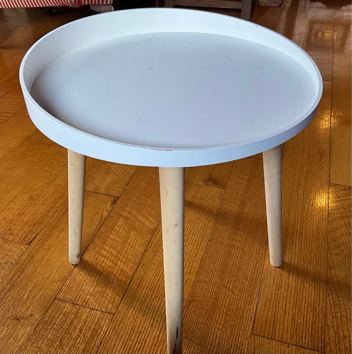 Coffee Table. White - Image 1