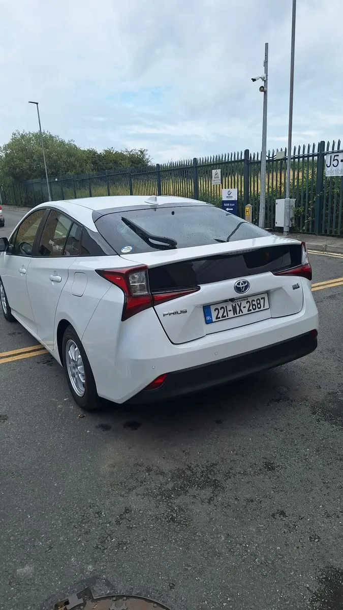 New Arrival 2022 prius - Image 4