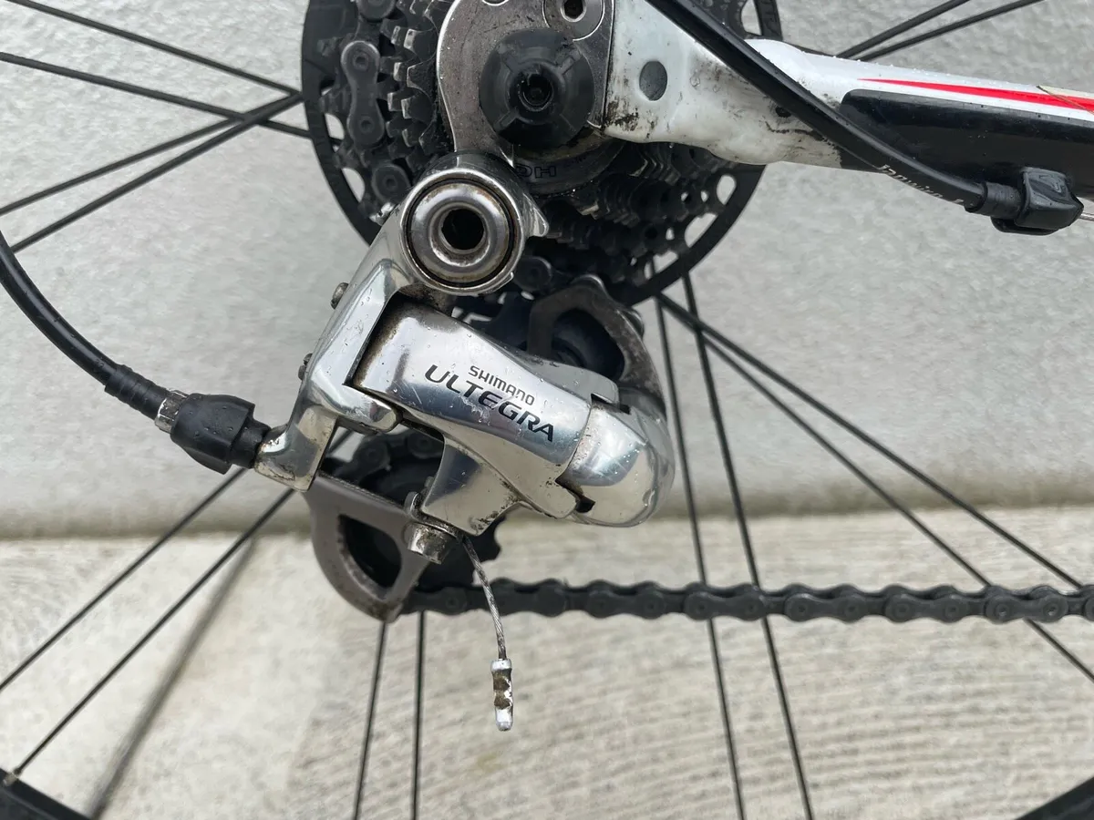 Trek 1.7 Road Bike - Image 2