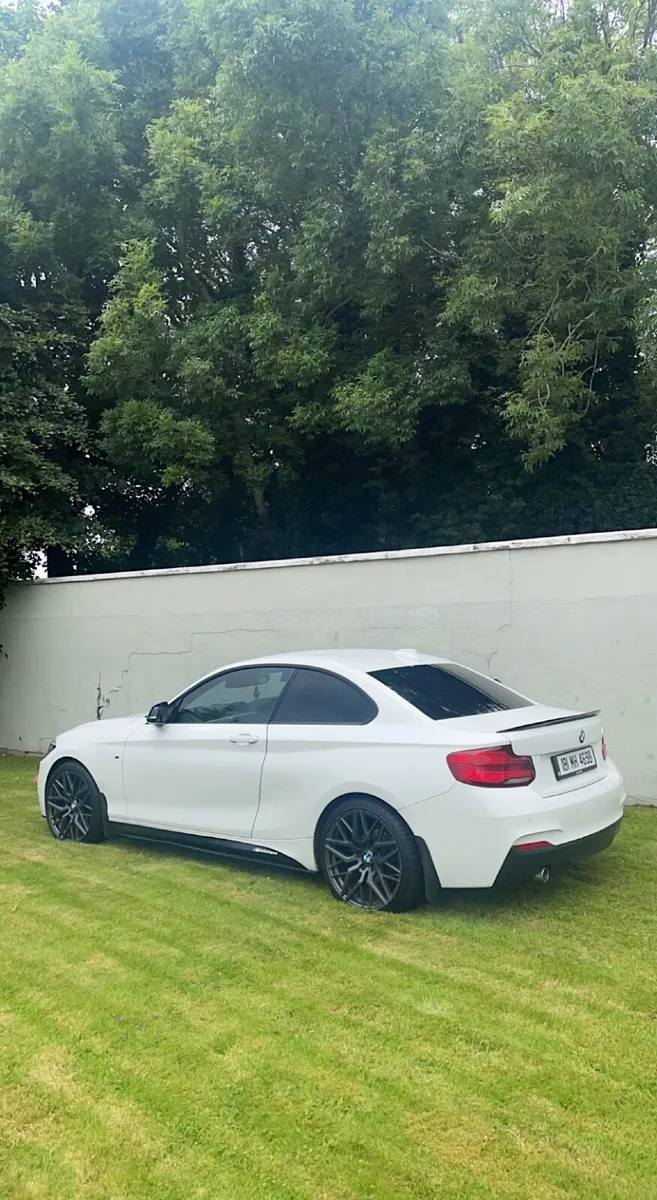 BMW 2-Series 2018 - Image 4