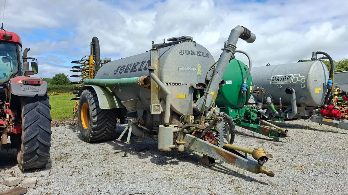 Joskin 2500 tank Trailing shoe - Image 2