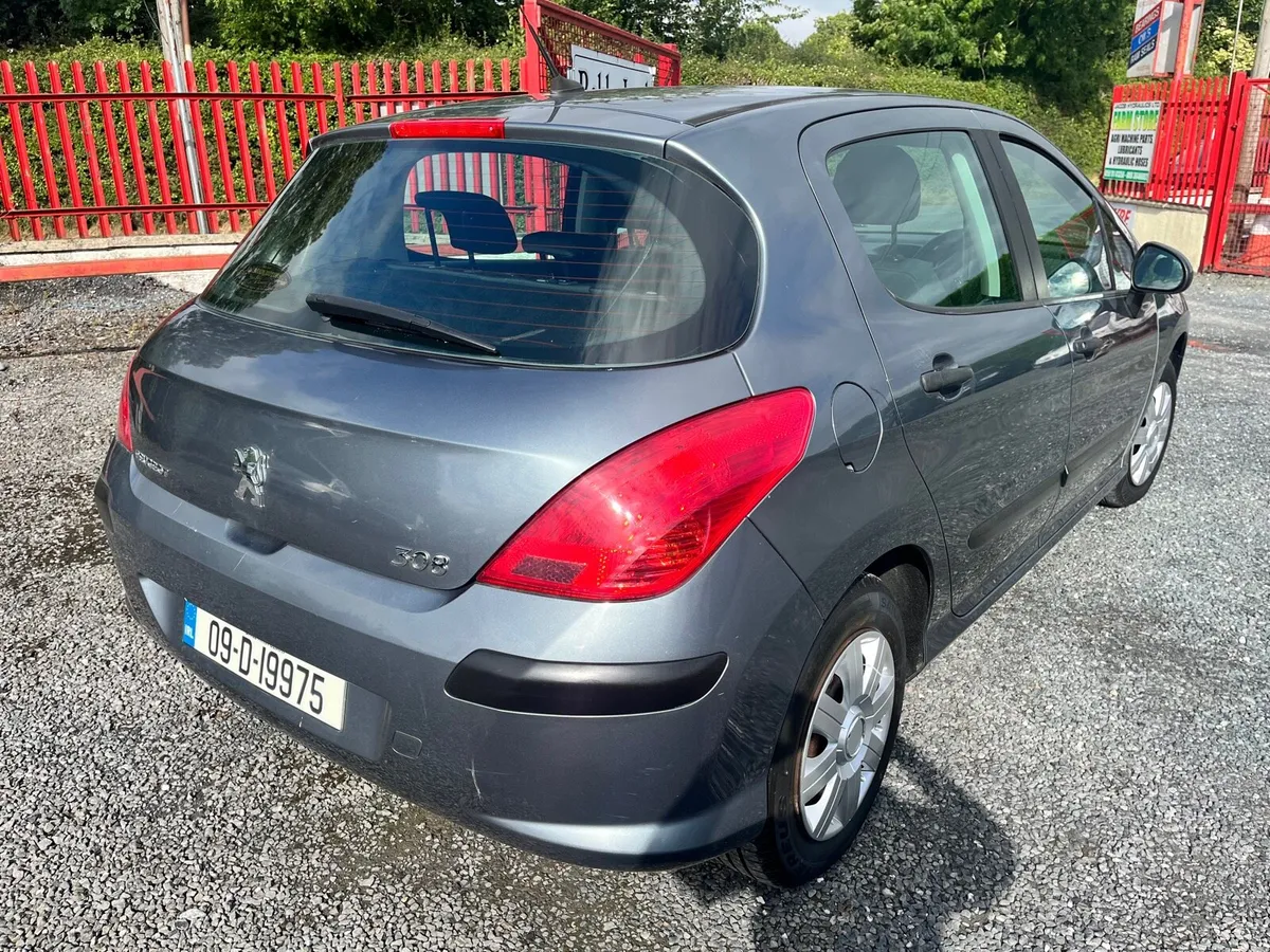 Peugeot 308 petrol - Image 3