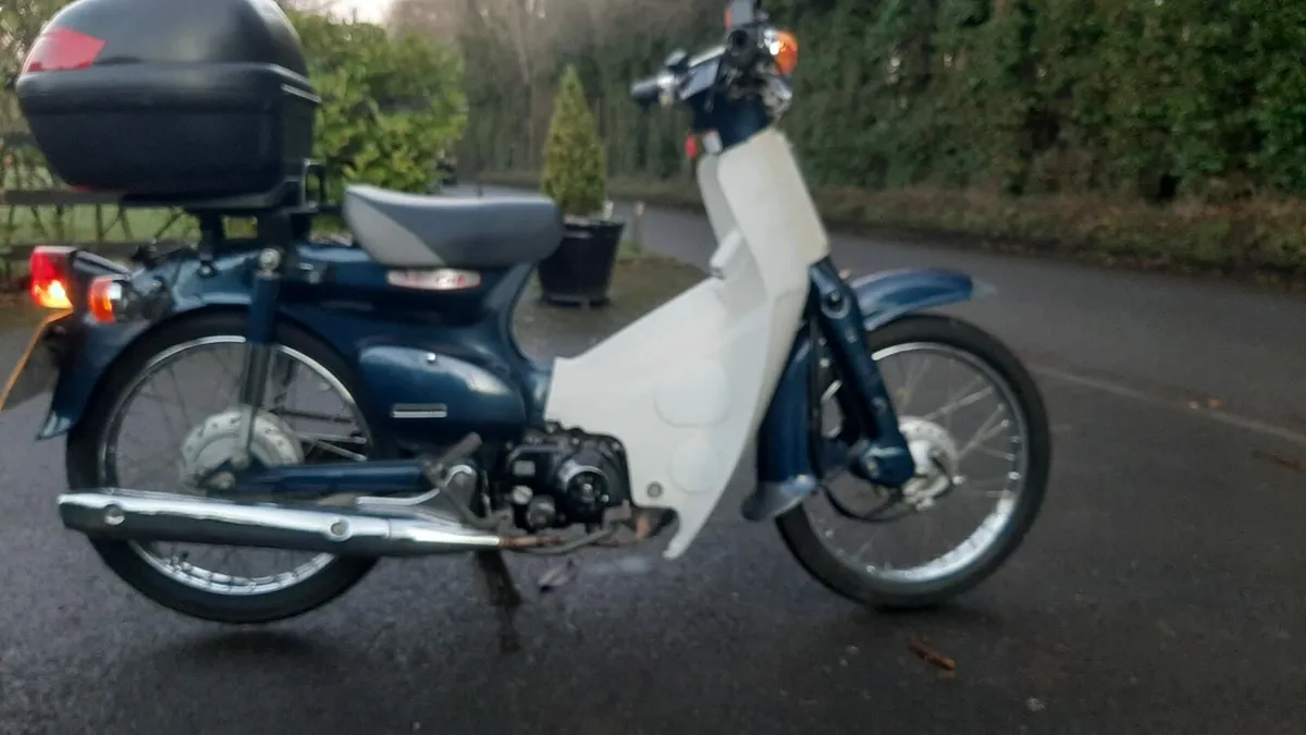 Honda c50 - Image 1