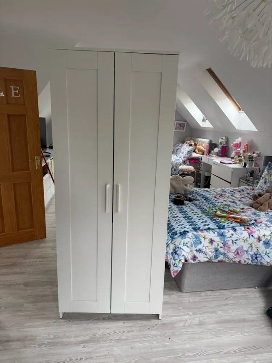 wardrobe - Image 1