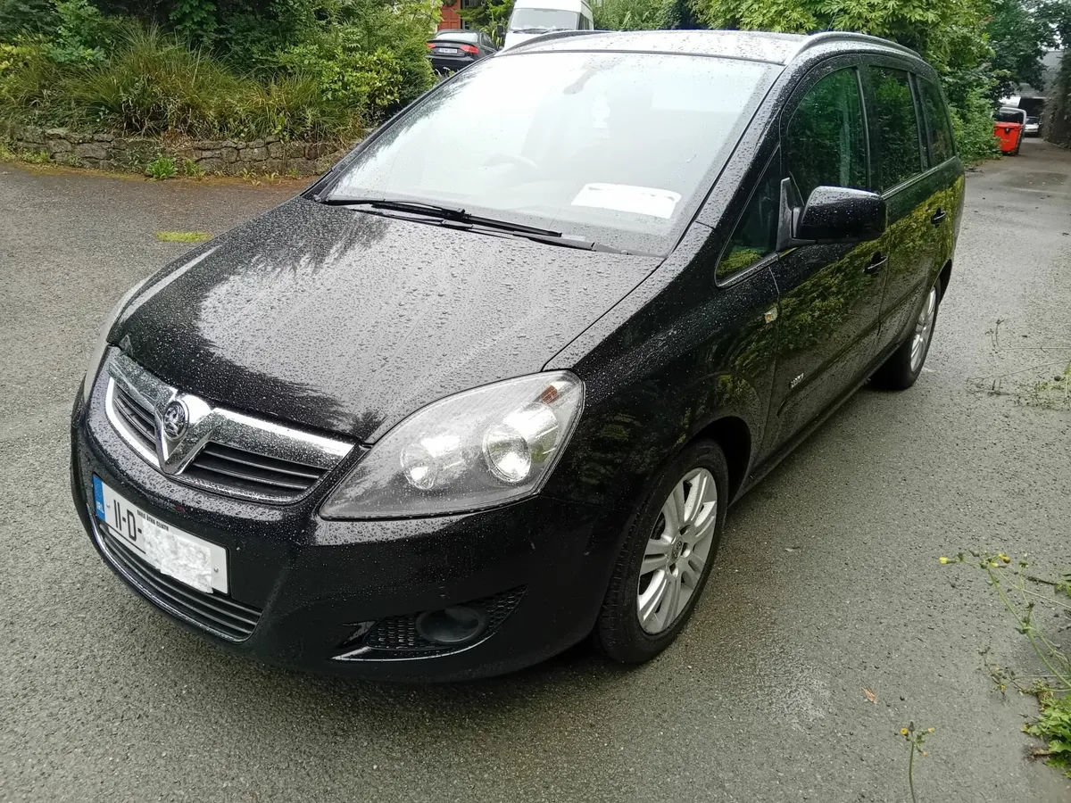 Vauxhall Zafira 2011 - Image 1
