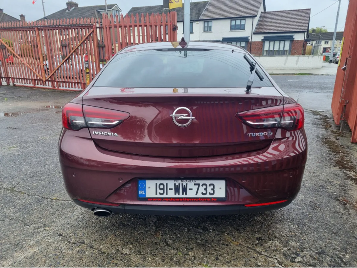 Opel Insignia GRAND SPORT ELITE 2.0 (FSH) AUTO - Image 4