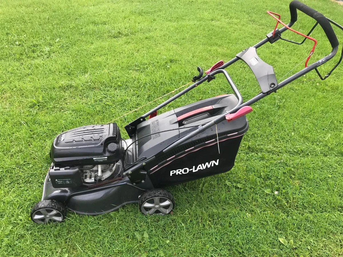 Pro lawn lawnmower as new - Image 4