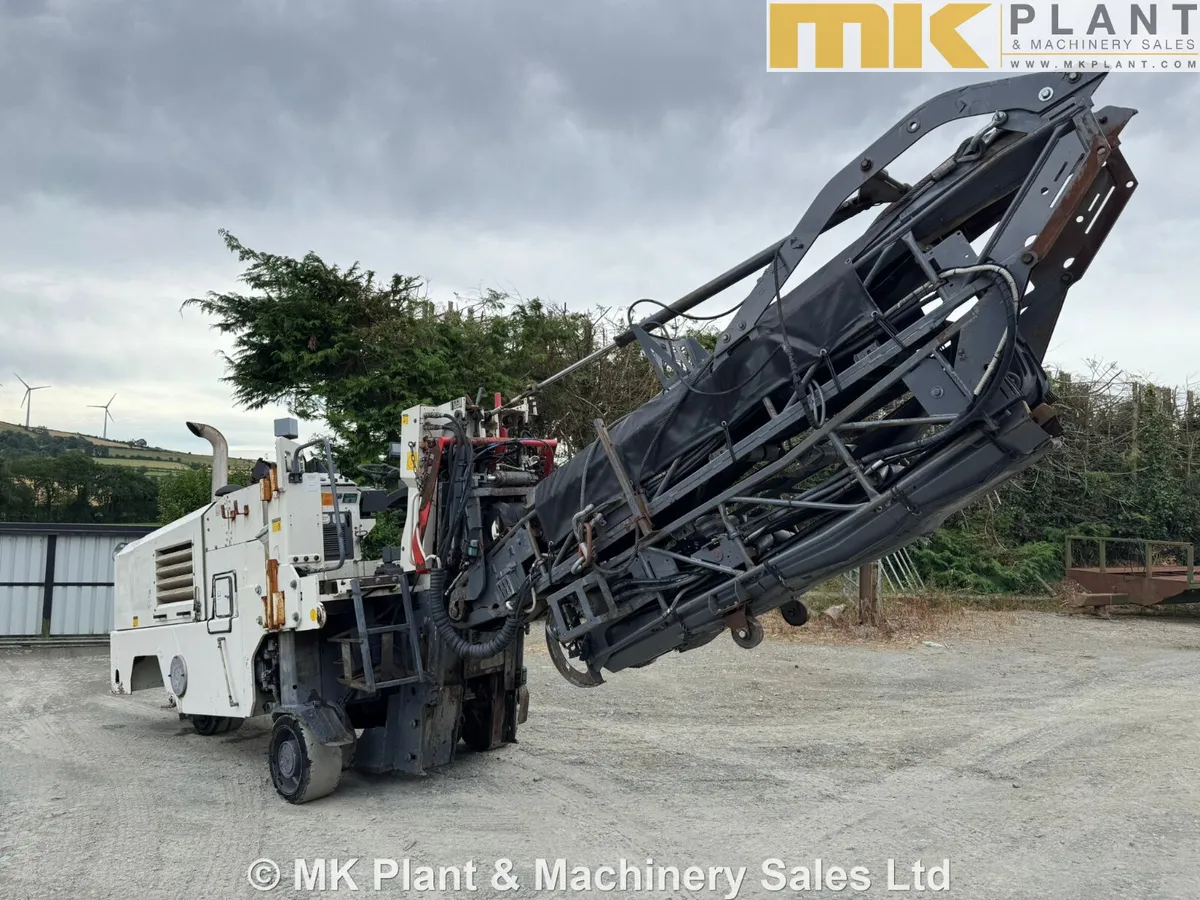 Wirtgen W600 DC Wheeled Asphalt Planer - Image 2
