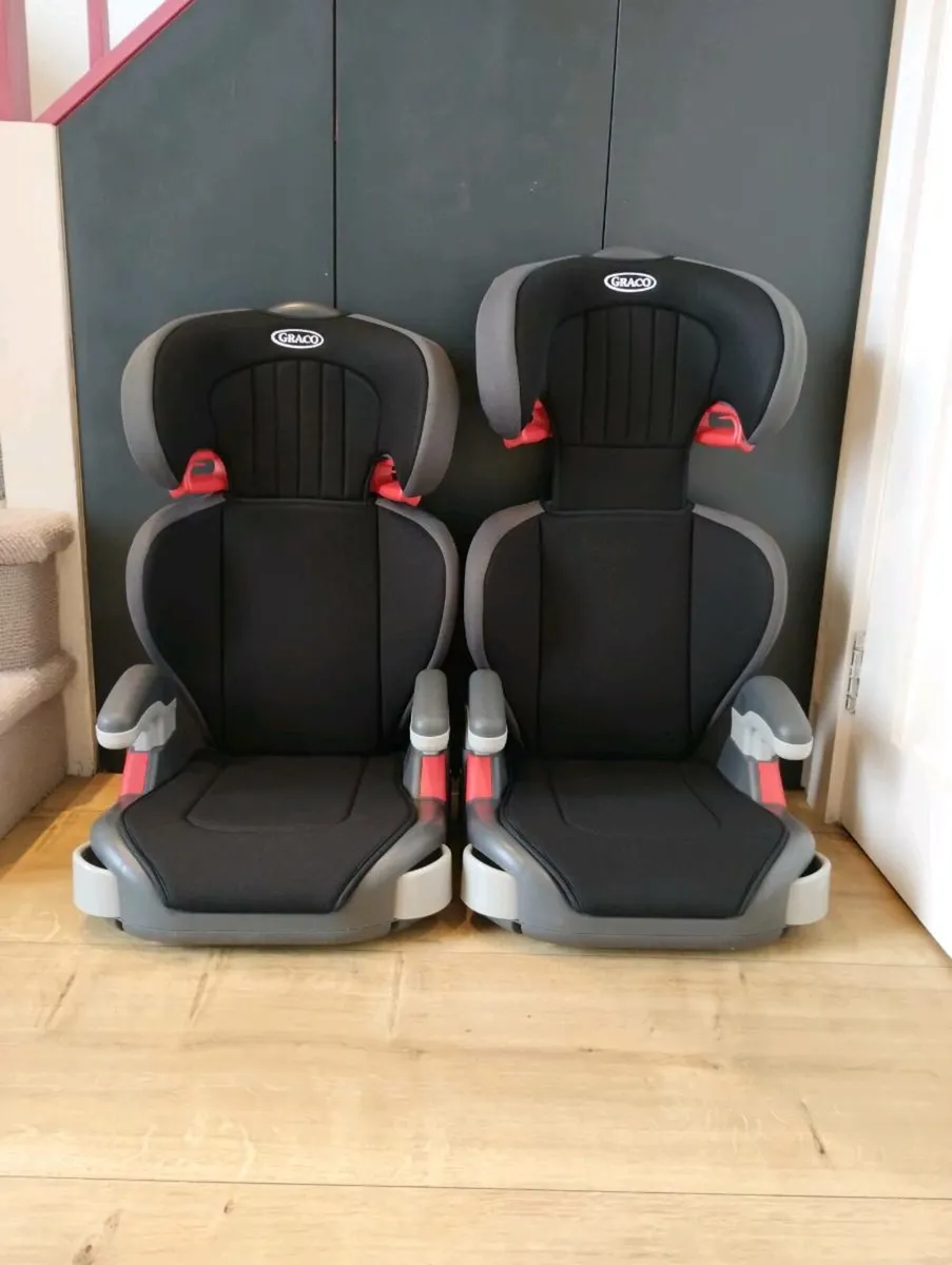 Graco Car Seat x2 - Image 1