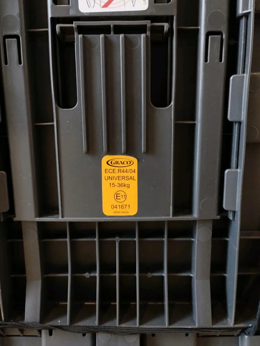 Graco Car Seat x2 - Image 2