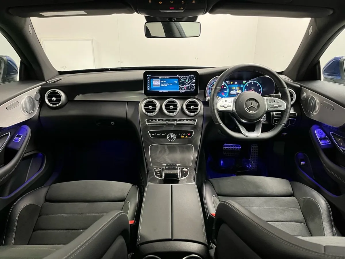 Mercedes-Benz C-Class 300d AMG - 360 Reversing Ca - Image 4