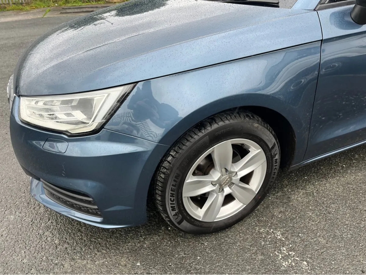 Audi A1 5DR Stronic Push Button - Image 2