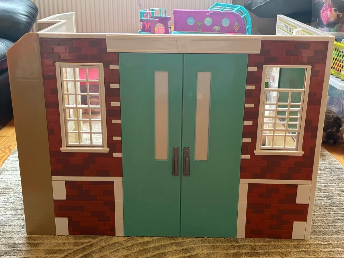 Our Generation school play set - Image 2