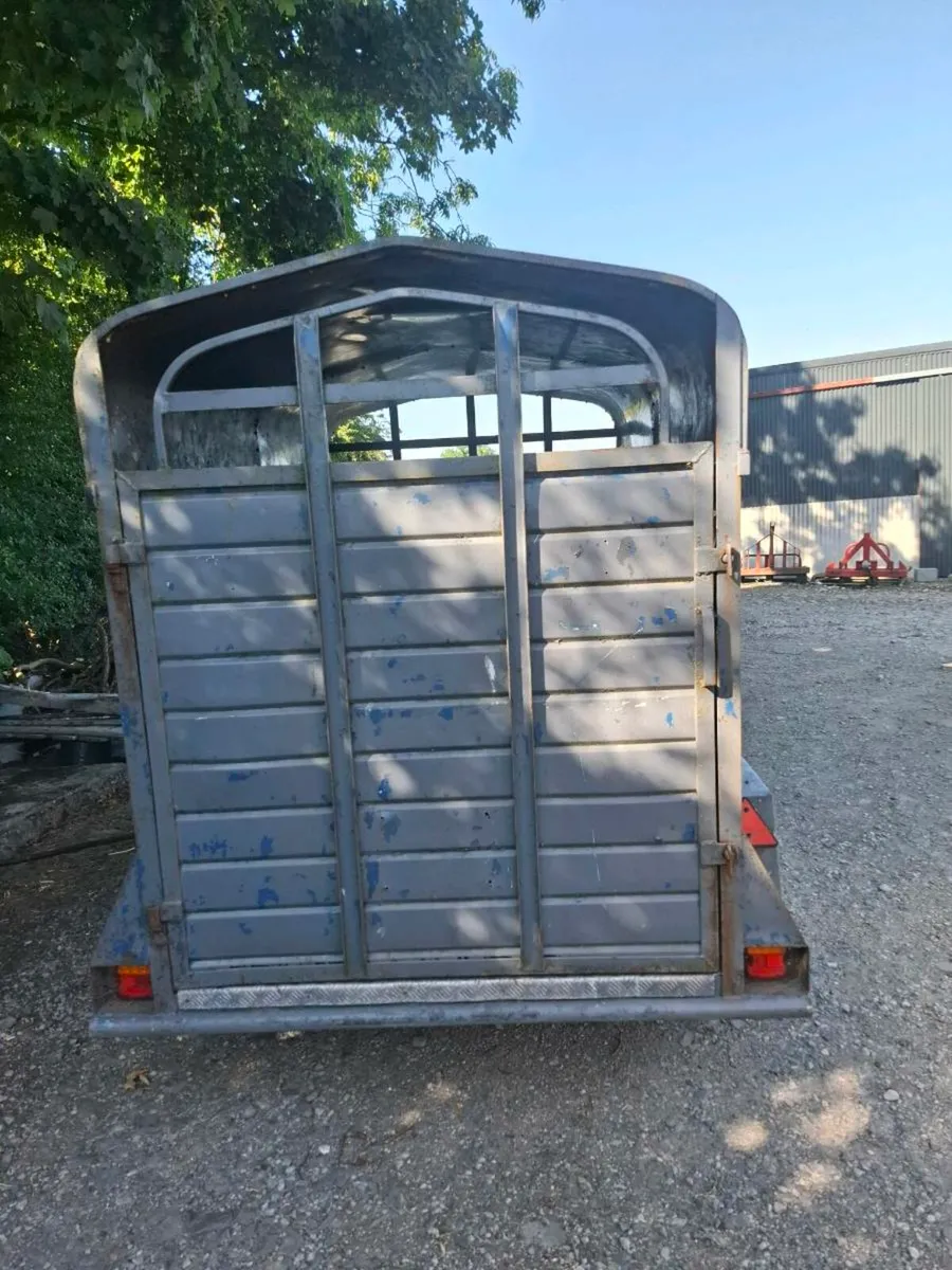 Cow trailer - Image 3