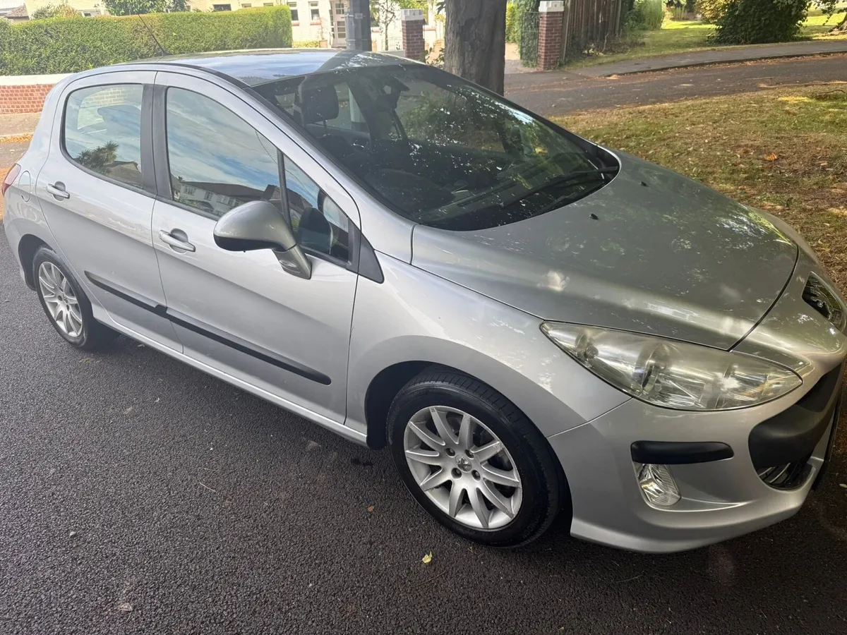 Peugeot 208 1.6 HDI - Image 3