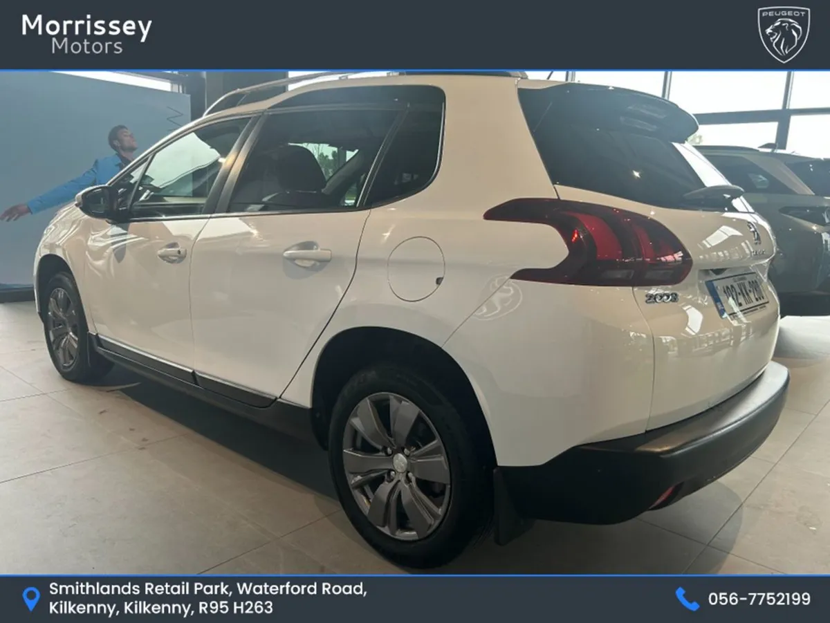 Peugeot 2008 Active 1.2 Puretech 82 6. 6.2 4DR - Image 4