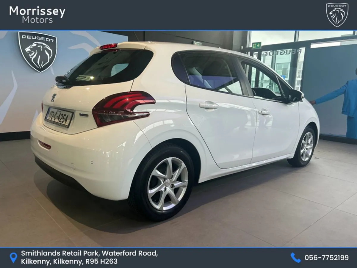 Peugeot 208 1.2 Active 68 4DR - Image 4