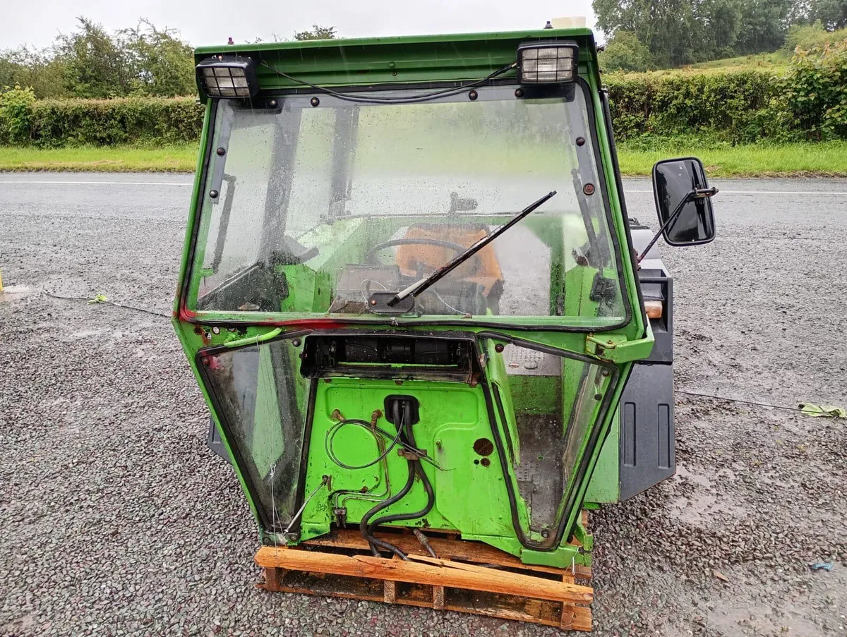 Deutz DX Cab - Image 2