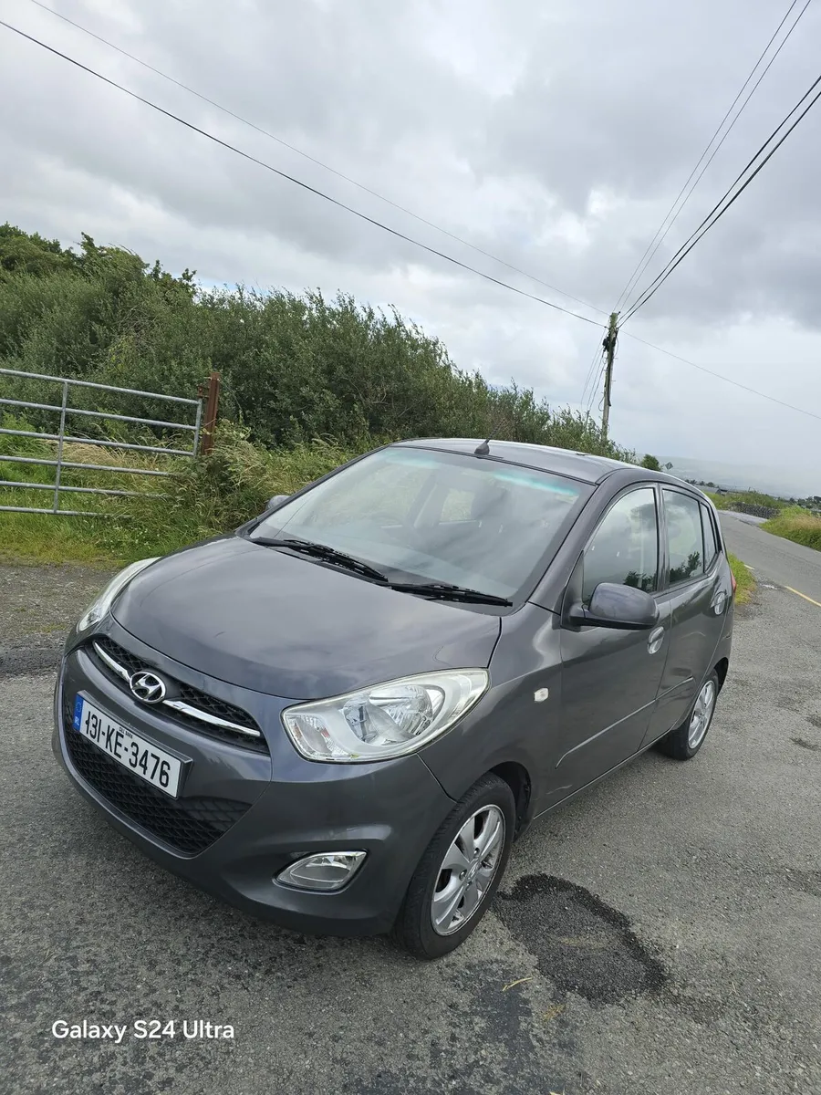 131 Hyundai  i10  NOT AUTOMATIC.manual gear change - Image 1