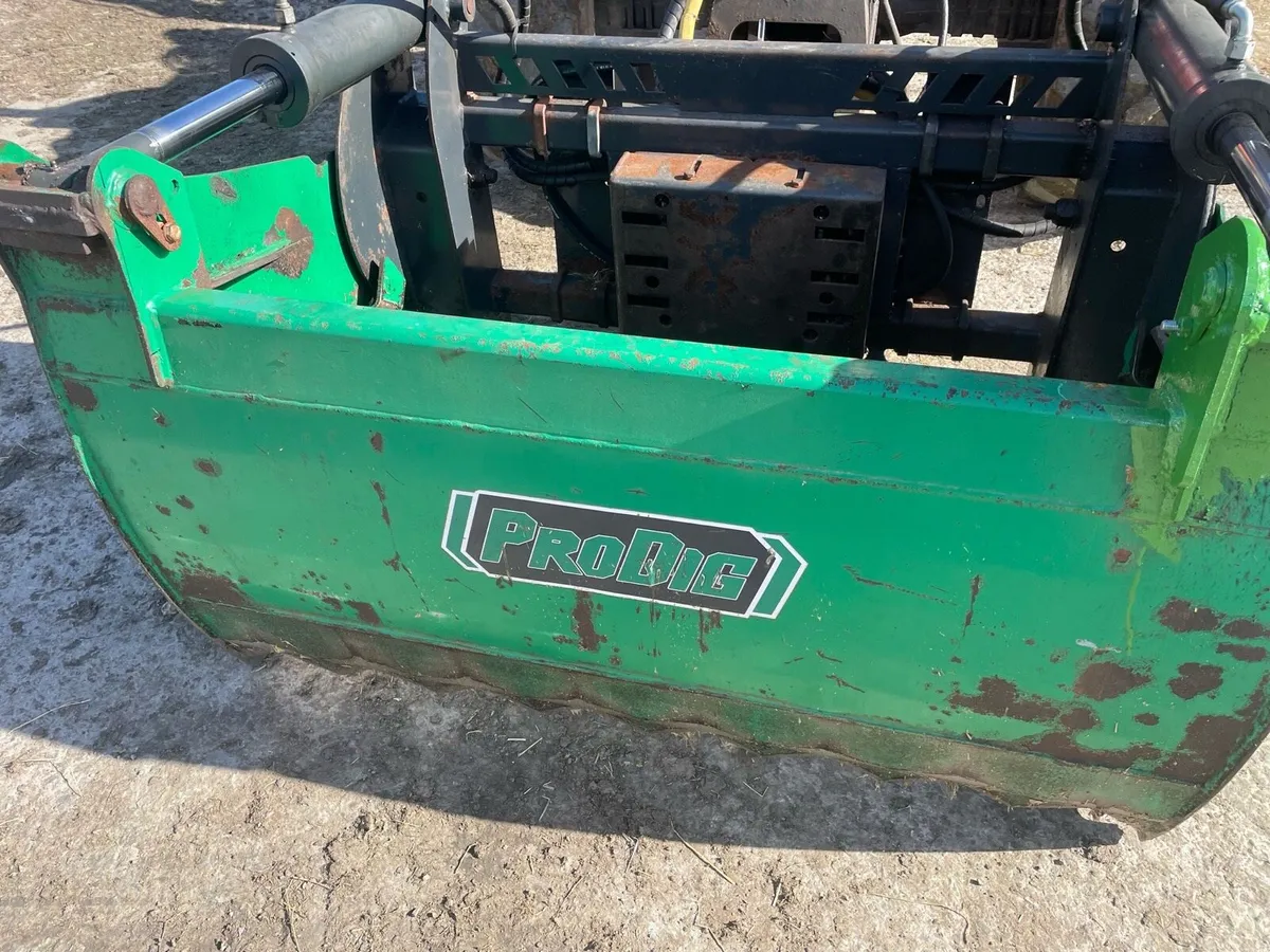 ProDig 5ft mega bite - Image 1