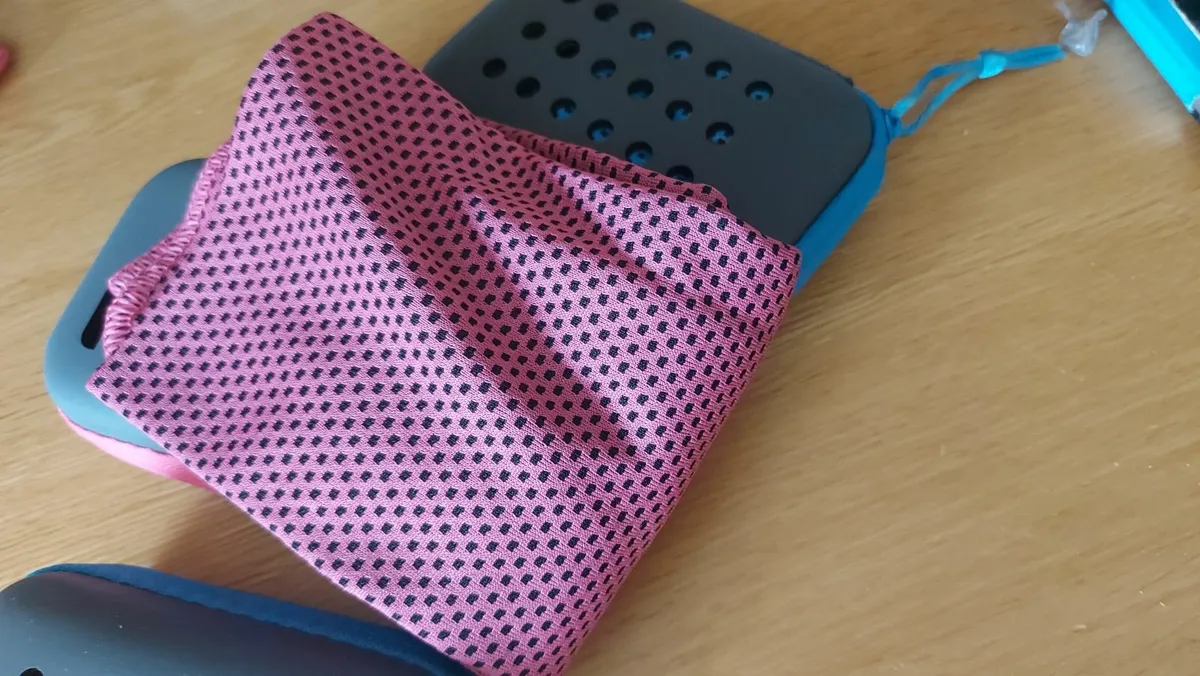 Cooling towels - Image 2