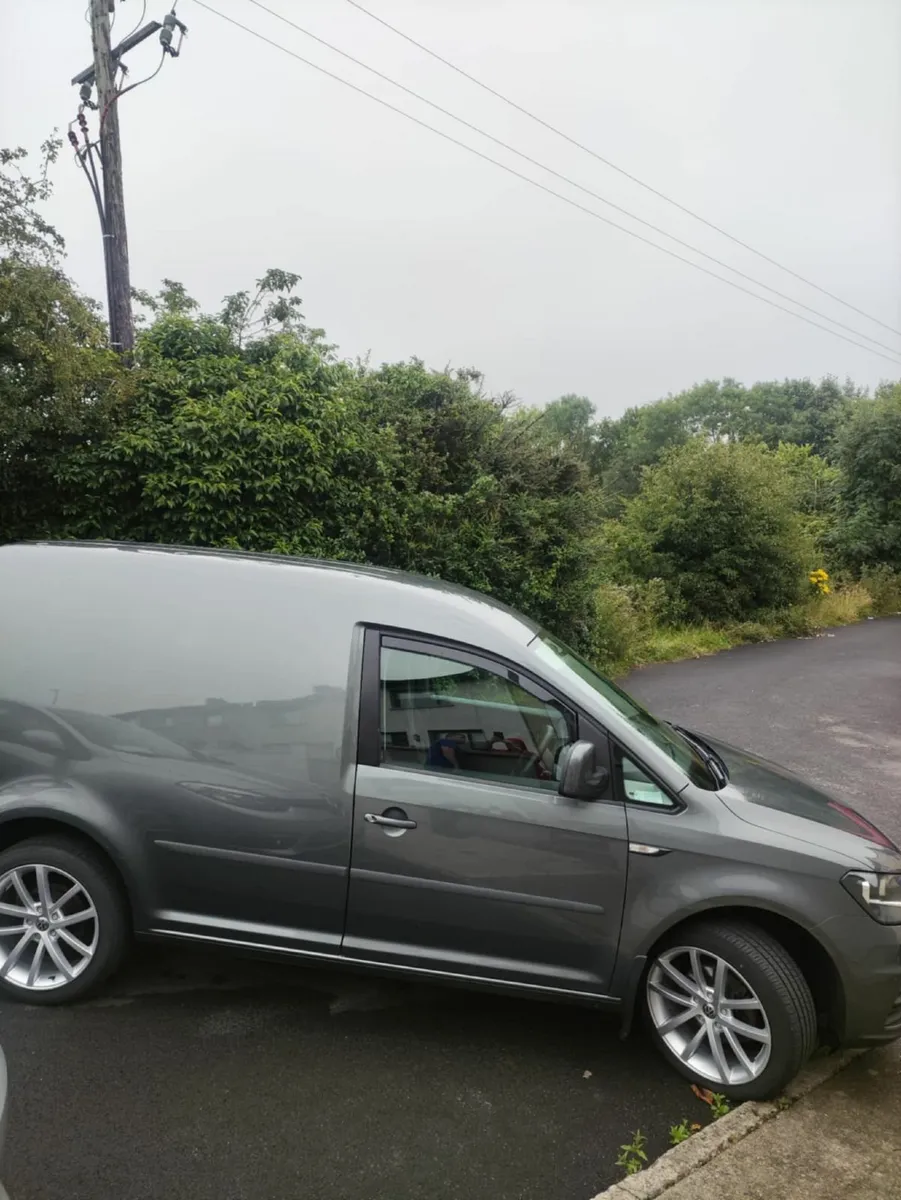 Volkswagen Caddy 2.0 TDI Trendline - Image 4