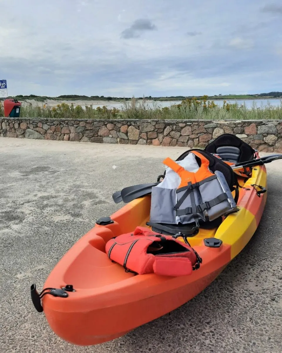 Double Kayak with Seats, Life Jackets & Trolley - Image 1