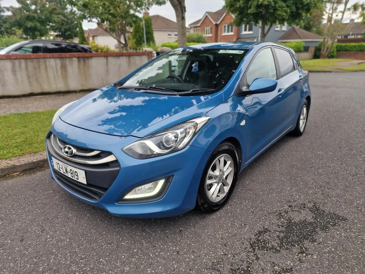 Hyundai i30 2012 - Image 2