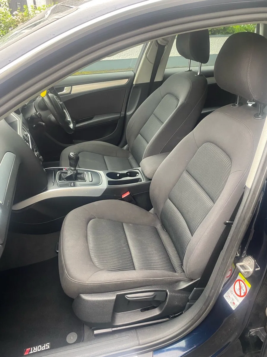Audi A4 estate - Image 3