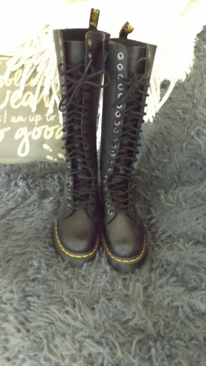 Dr Martens 1B60 Bex Pisa Leather Knee High Boots - Image 3