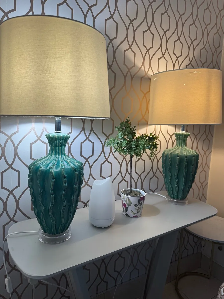 Large table lamps - Image 2