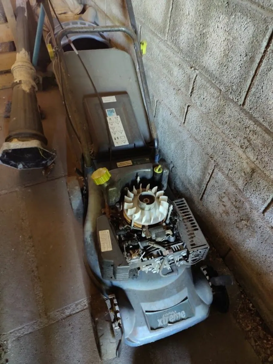 Petrol lawnmover - spares or repair