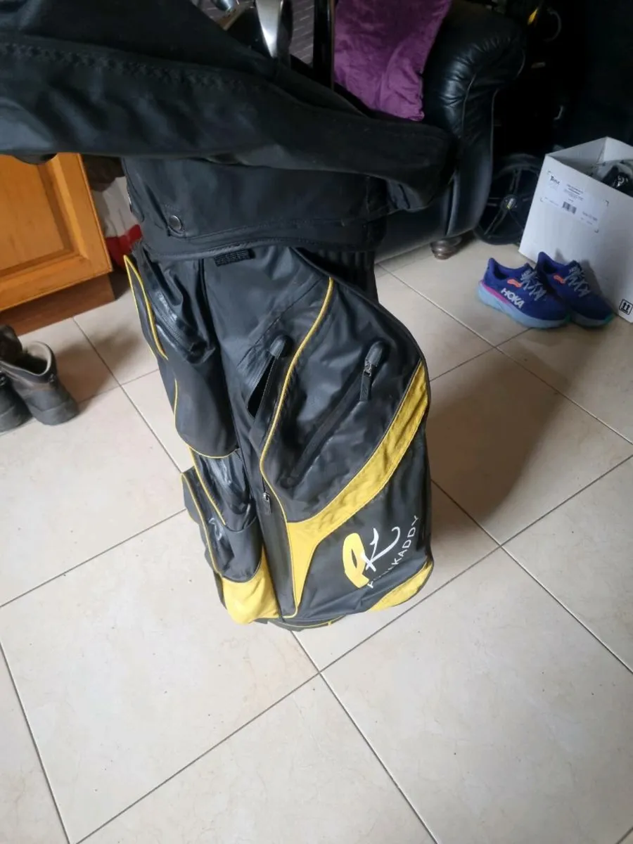 Golf club - Image 3