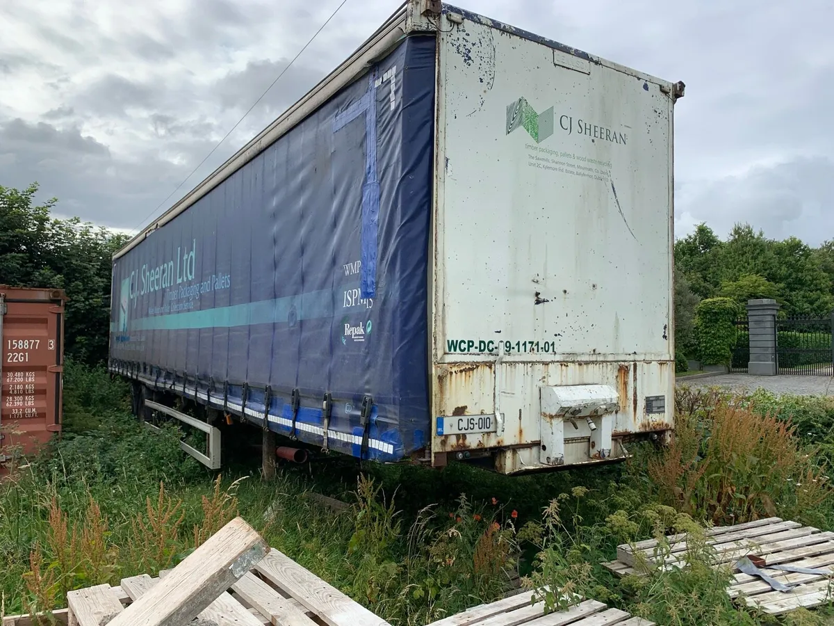 45ft curtainsider