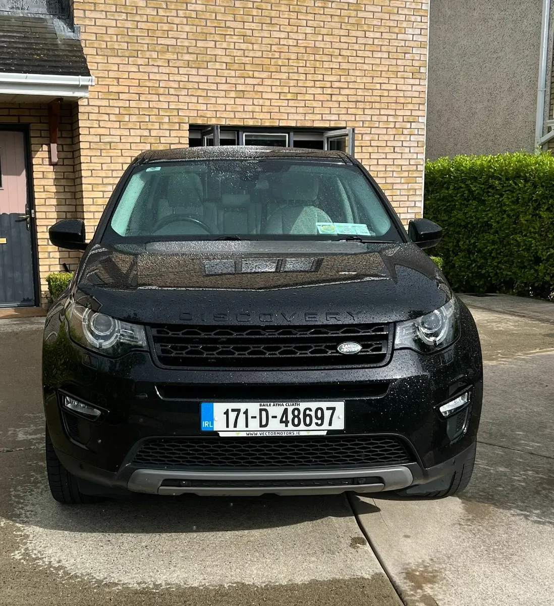 Land Rover Discovery Sport 2017 - Image 1