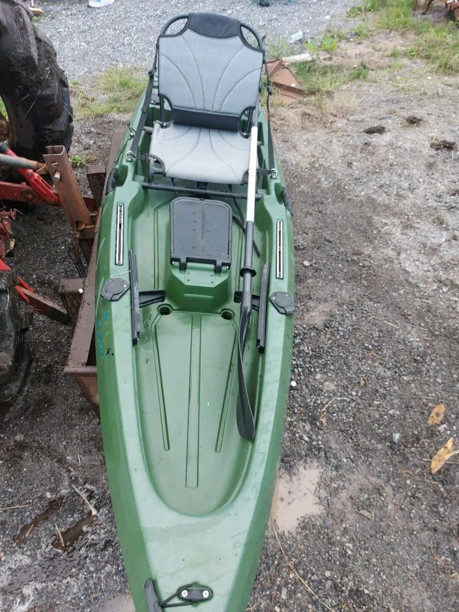 10ft Kayak - Image 3