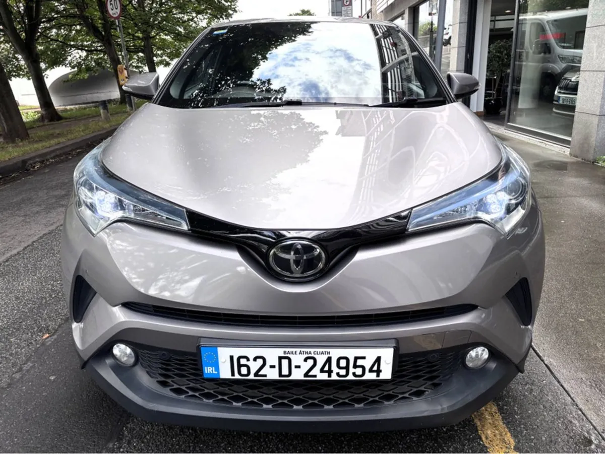 Toyota C-HR 1.2t SOL 5DR - Image 3