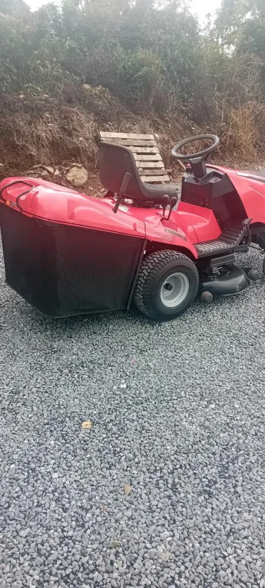 Castlegarden mower - Image 3