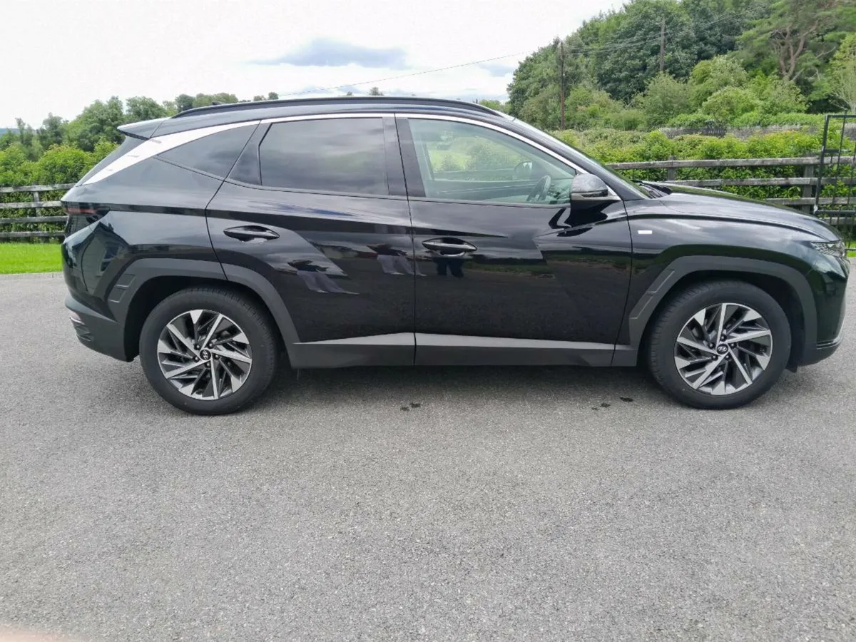 2022 hyundai  tucson  automatic mild hybrid diesel - Image 1