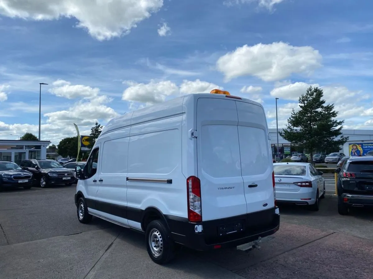 Ford Transit 350 Leader P/V Ecoblue - Image 4