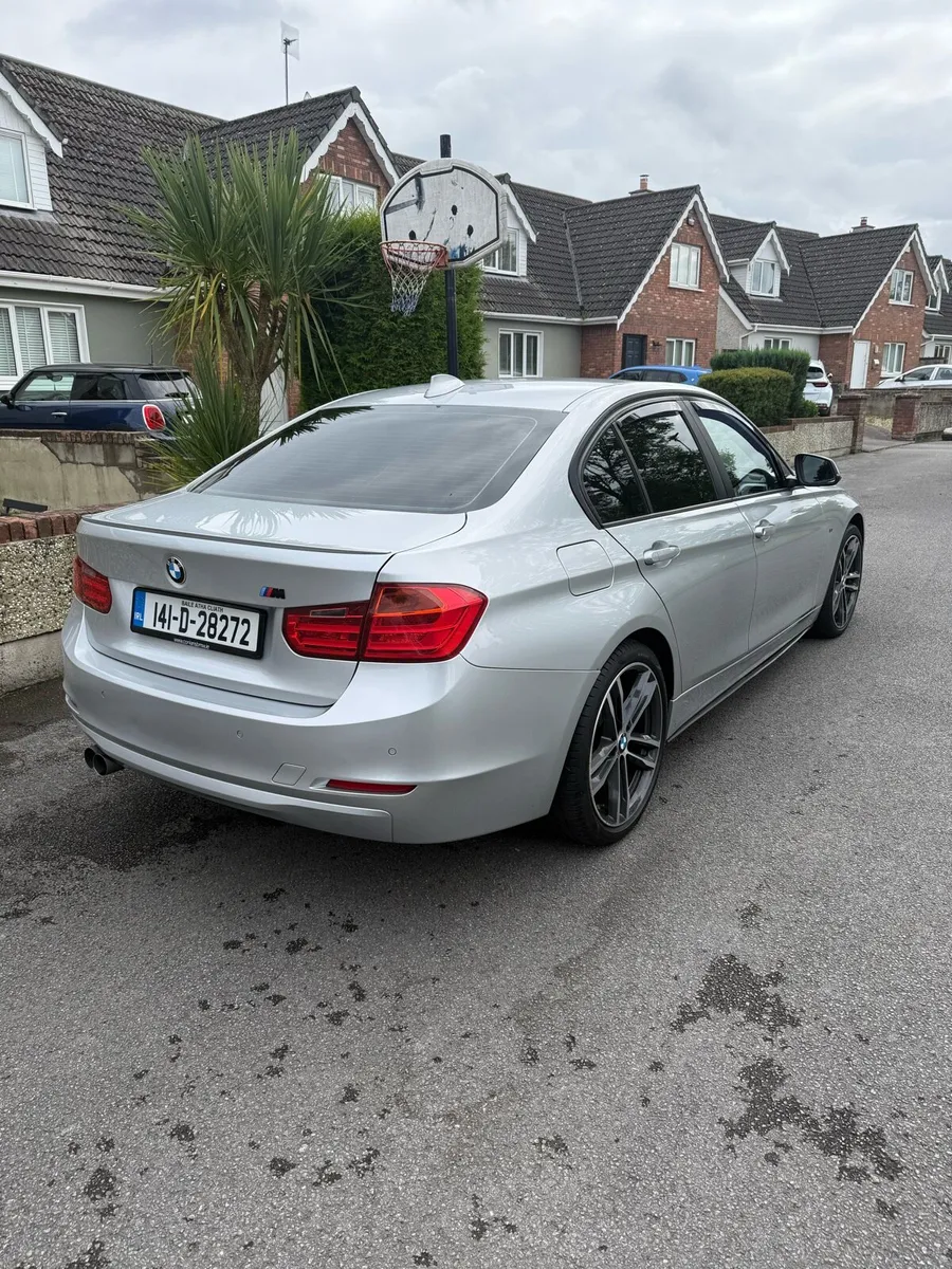 BMW 318d Auto - Image 2
