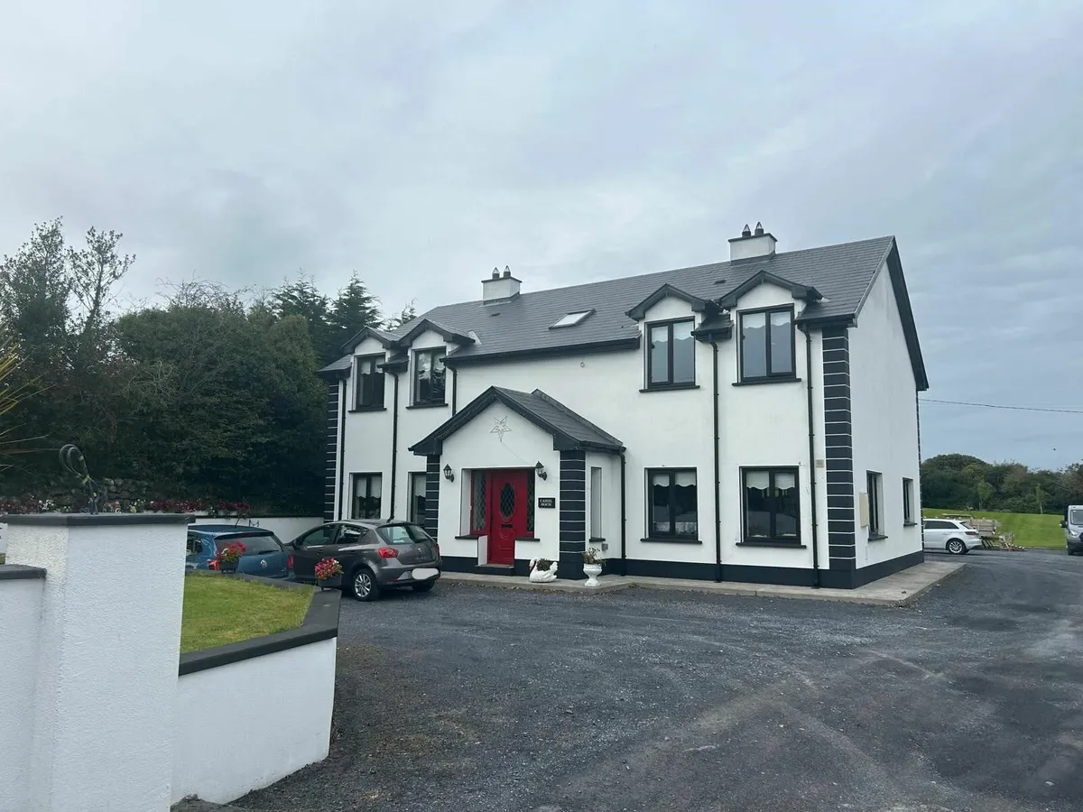 B&B For Galway Races - Image 1