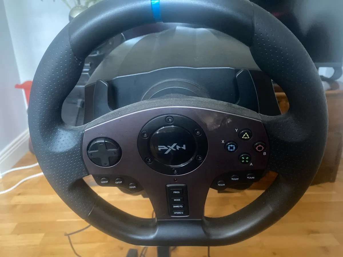 Racing wheel, pedal set and stand. - Image 4