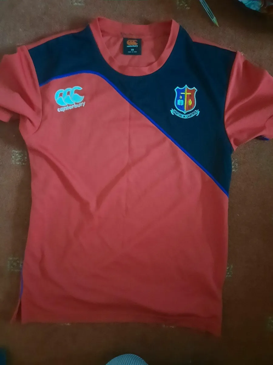 St Munchins College tshirt/shorts/socks - Image 3