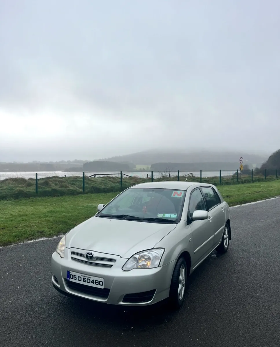 Toyota Corolla - Image 2