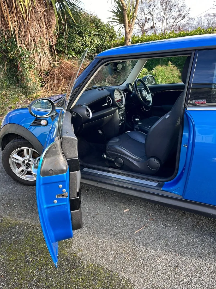 Mini One 2011 - Image 2