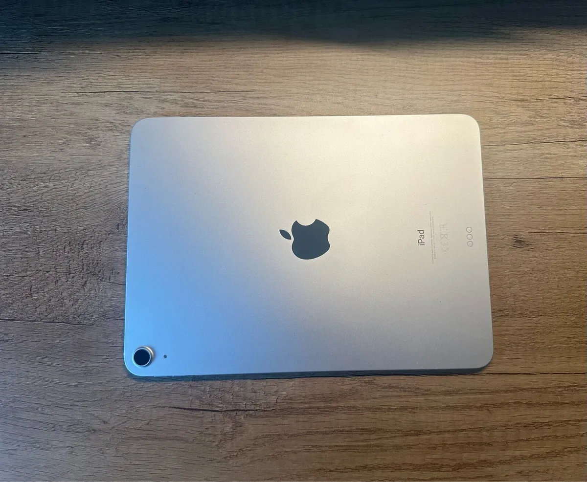 iPad Air 4th Generation 64GB Wifi - Image 3