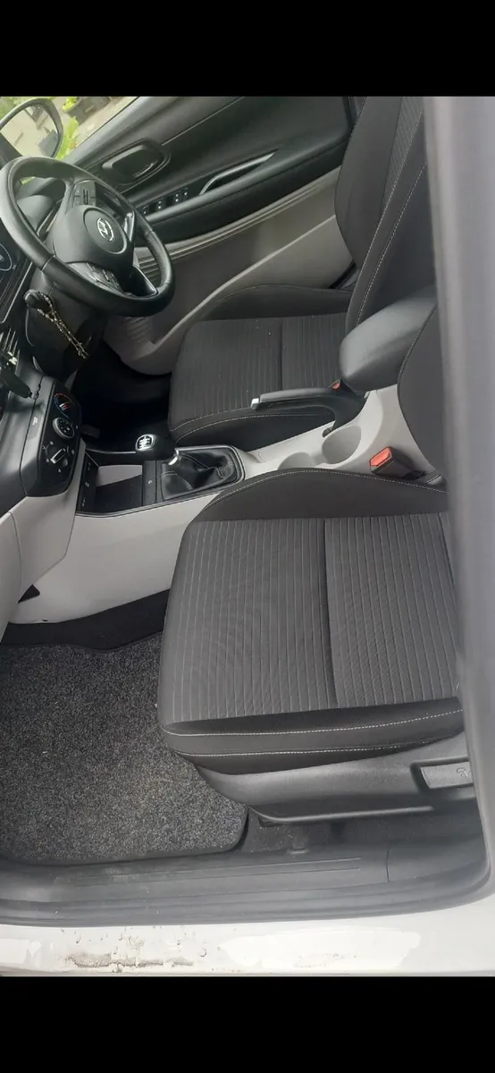 Hyundai i20 2022 - Image 4